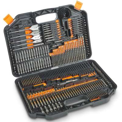 Cordless drill tool set